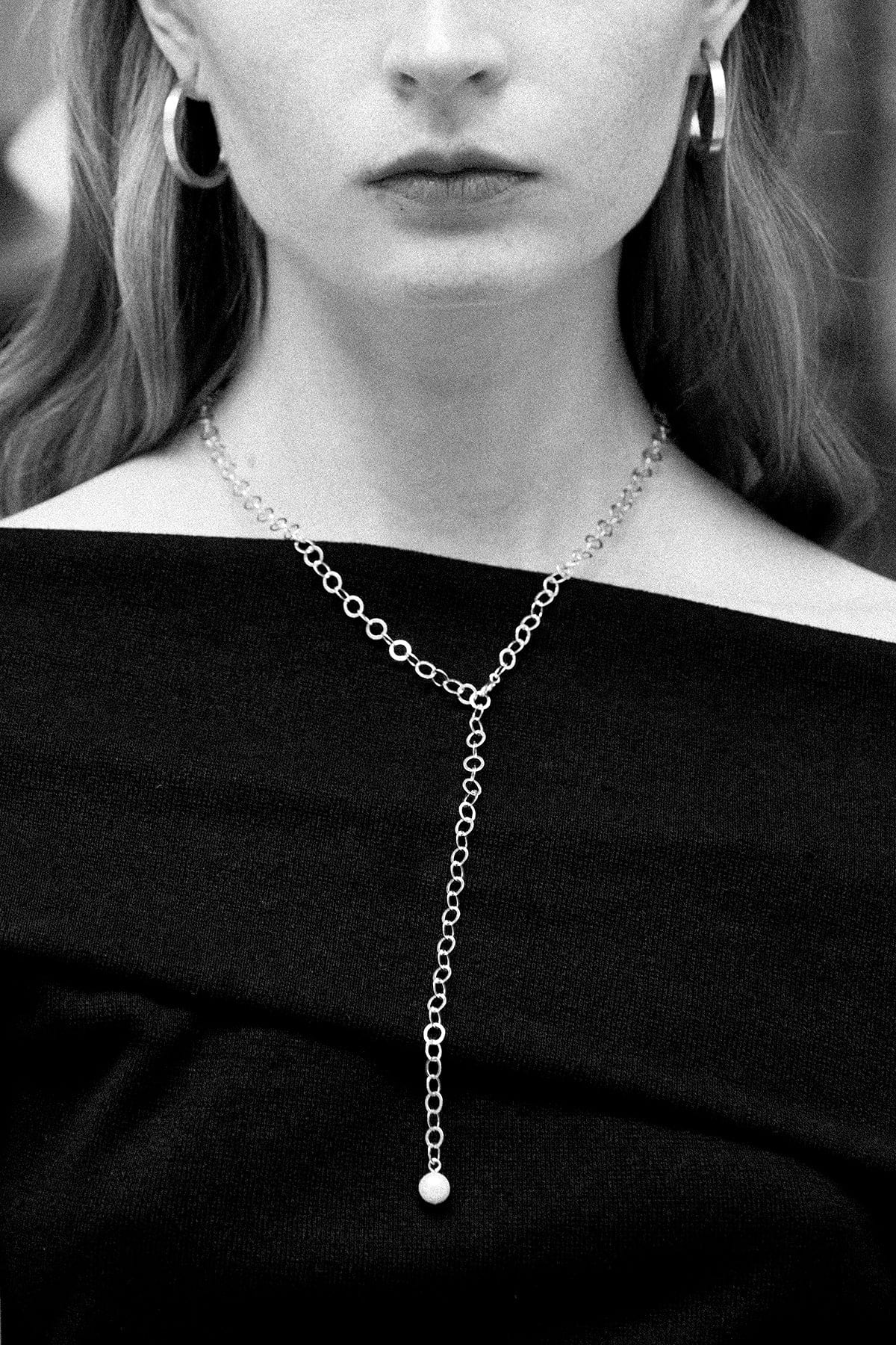 Chain Pearl Necklace - Silver AR.M ANNA ROSA MOSCHOUTI