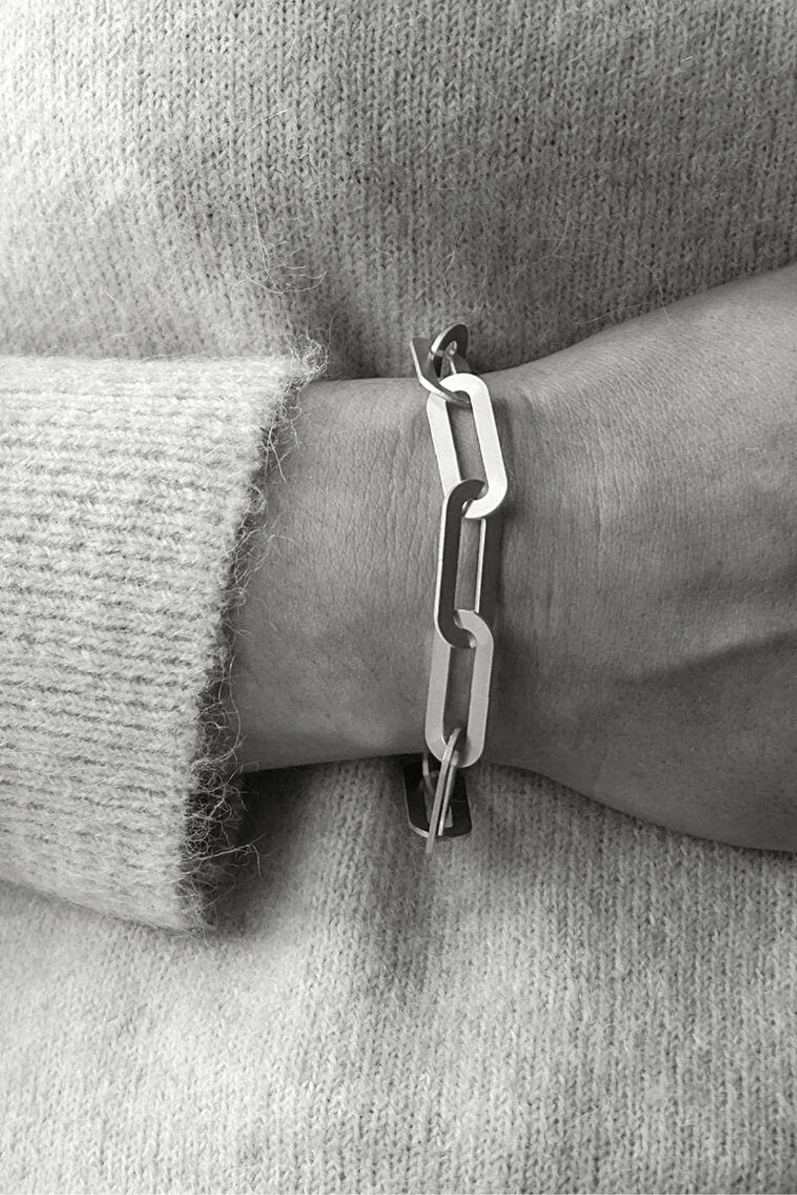 Flat Oval Link Chain Bracelet - Silver AR.M ANNA ROSA MOSCHOUTI