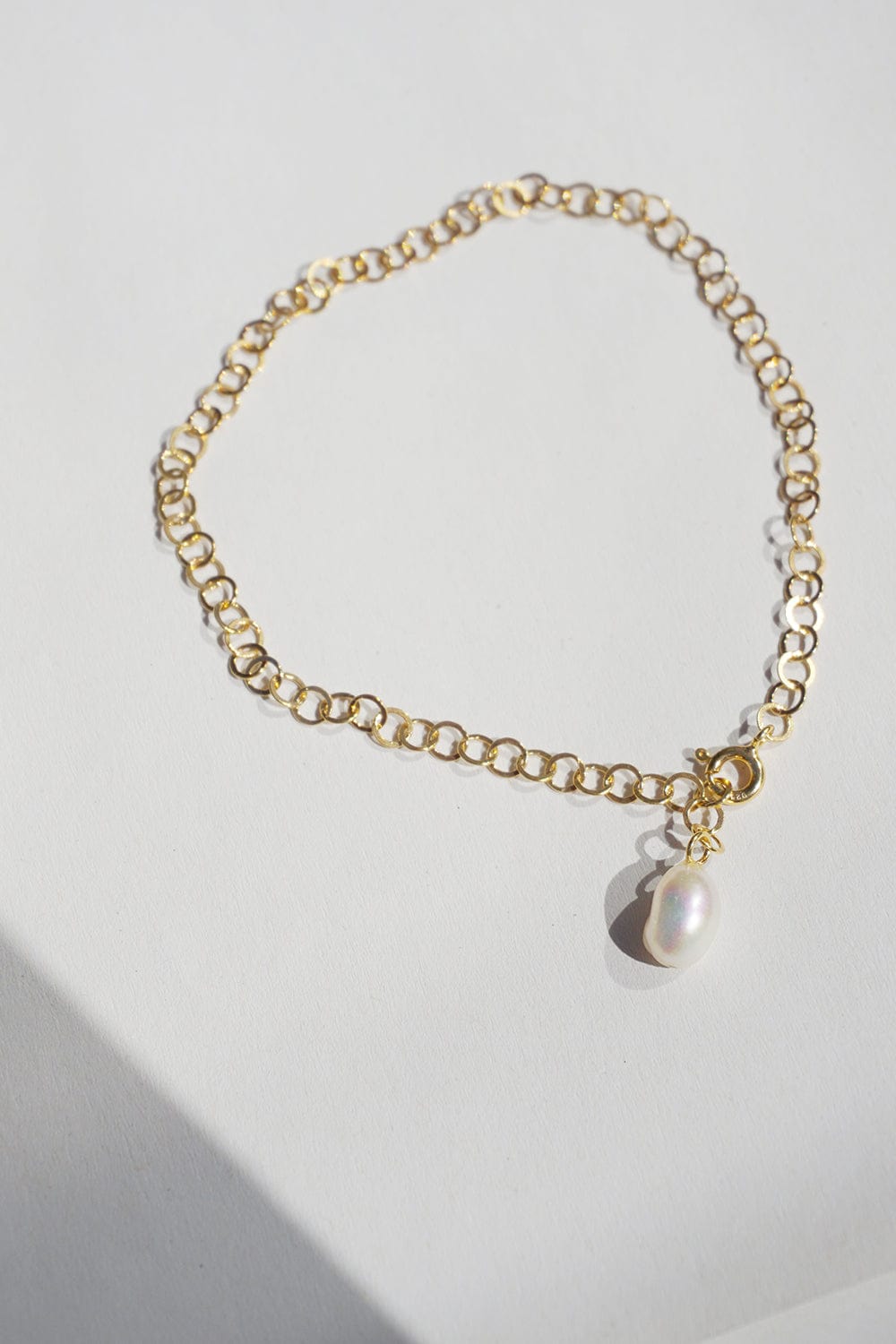 Mini Chain Pearl Bracelet -  Gold Plated AR.M ANNA ROSA MOSCHOUTI