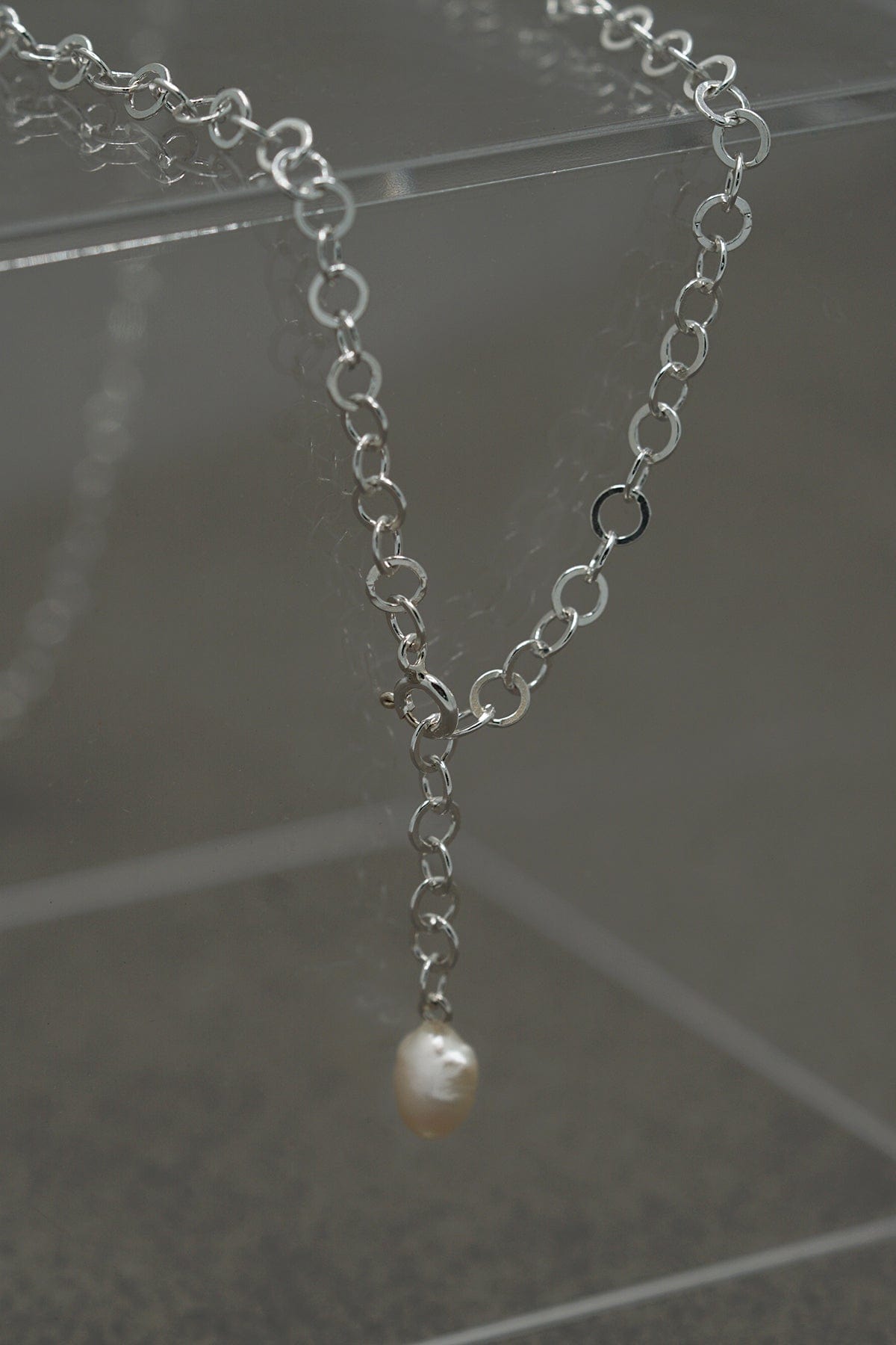 Mini Chain Pearl Necklace - Silver AR.M ANNA ROSA MOSCHOUTI