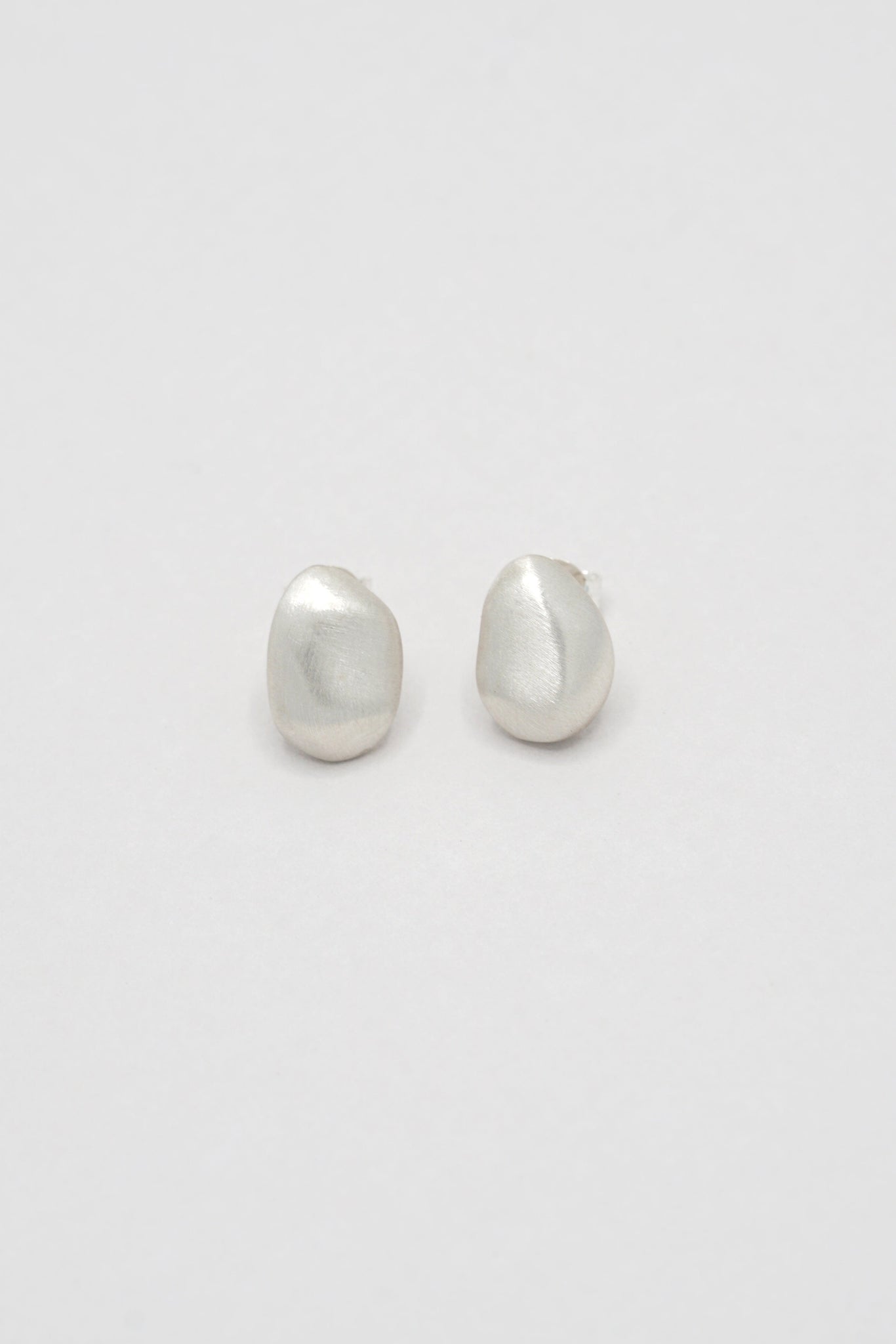Mini Pebble Studs Silver AR.M ANNA ROSA MOSCHOUTI